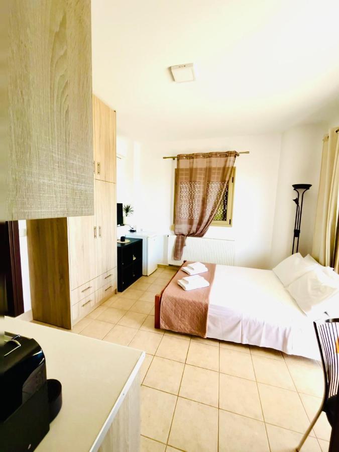 דירות לרפטרה Giotas House מראה חיצוני תמונה