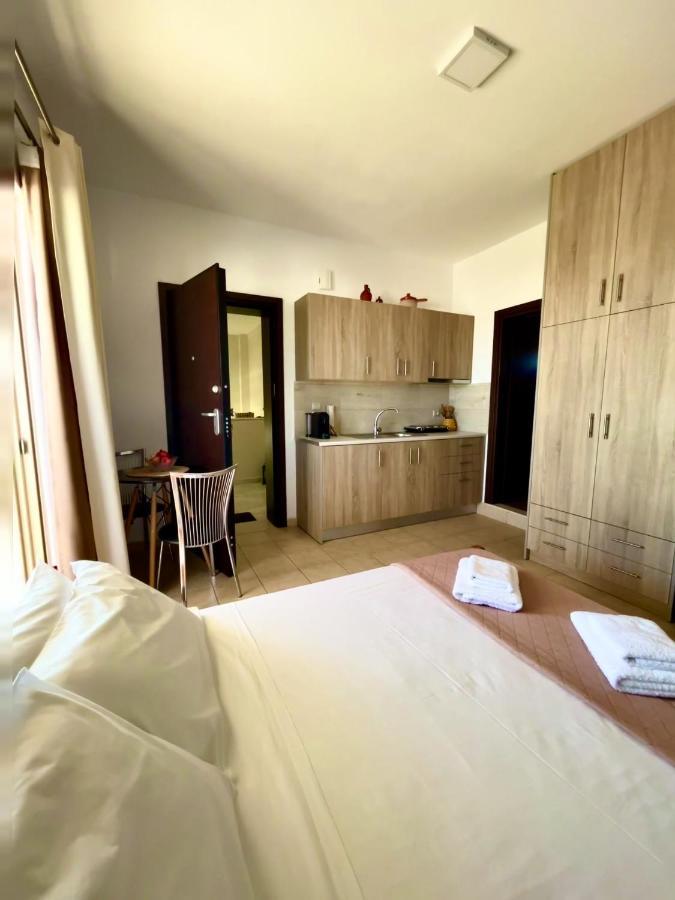 דירות לרפטרה Giotas House מראה חיצוני תמונה